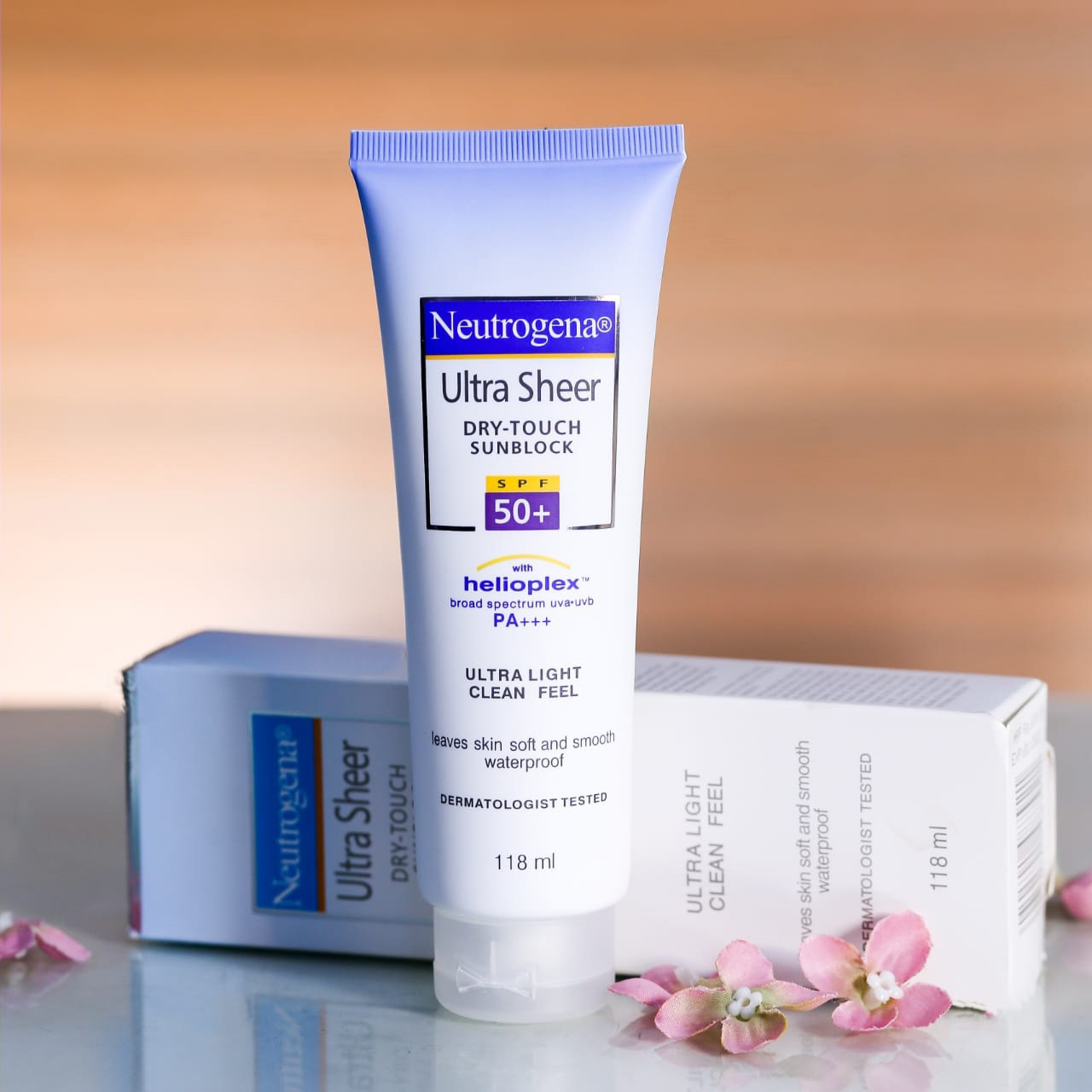 Neutrogena Ultra Sheer Dry-Touch Sunblock SPF 50+, 118ml